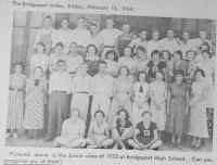 1933 Bridgeport Junior Class.jpg (701457 bytes)