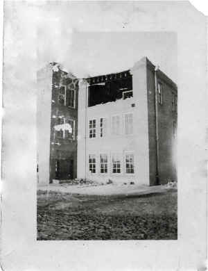 1922 Chico School - Storm Damage.jpg (172854 bytes)