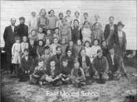 East  Mound School-Royce.jpg (533685 bytes)
