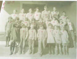 1928 Boyd School Group.jpg (1265470 bytes)