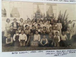 1934 Boyd School Group - Thelma and Carlton Worthington.jpg (1763759 bytes)
